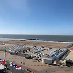 Luxe Studio/suite Met Zeezicht En Volle Zon كنوك هايست