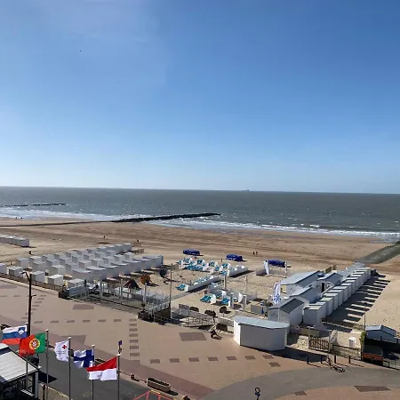 Luxe Studio/suite Met Zeezicht En Volle Zon Knokke-Heist